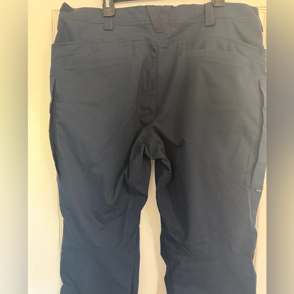5.11 Tactical Capital pants 38x32 navy blue, like new - Picture 2 of 3